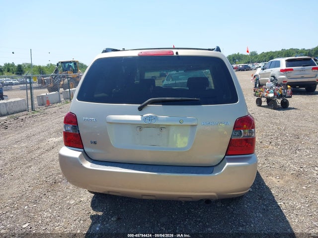 45794424 :رقم المزاد ، JTEDP21A340040901 vin ، 2004 Toyota Highlander V6 مزاد بيع