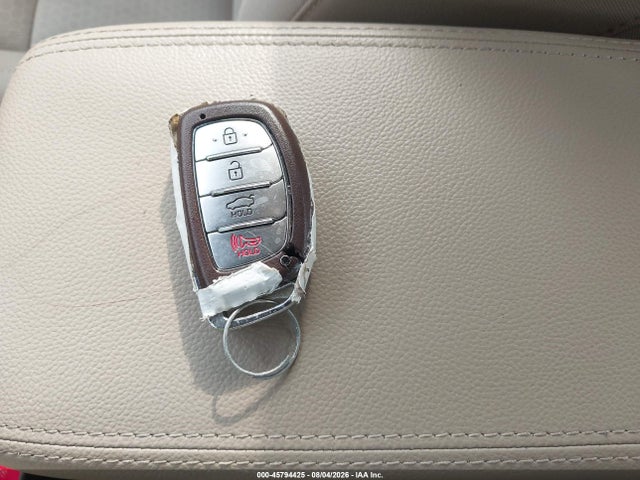Продажа на аукционе авто 2017 Hyundai Elantra Se, vin: KMHD84LF8HU226448, номер лота: 45794425