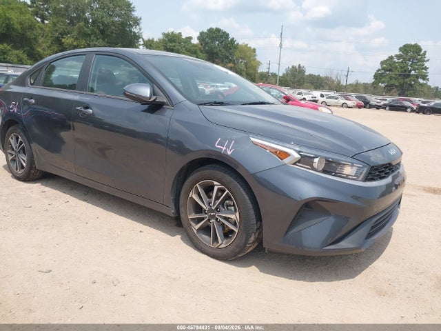 45794431 :رقم المزاد ، 3KPF24AD6RE715852 vin ، 2024 Kia Forte Lxs مزاد بيع