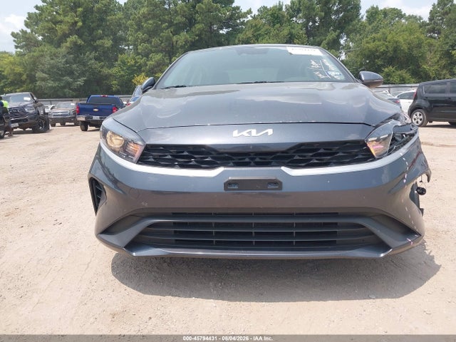 2024 Kia Forte Lxs მანქანა იყიდება აუქციონზე, vin: 3KPF24AD6RE715852, აუქციონის ნომერი: 45794431