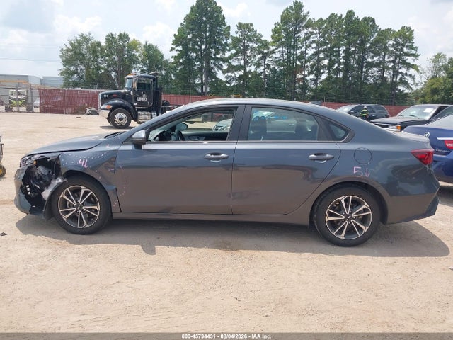 2024 Kia Forte Lxs მანქანა იყიდება აუქციონზე, vin: 3KPF24AD6RE715852, აუქციონის ნომერი: 45794431