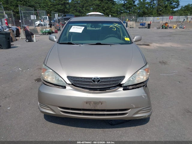 45794442 :رقم المزاد ، 4T1BE32K62U528367 vin ، 2002 Toyota Camry Le مزاد بيع