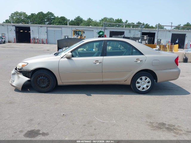 45794442 :رقم المزاد ، 4T1BE32K62U528367 vin ، 2002 Toyota Camry Le مزاد بيع