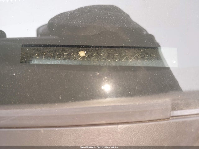 45794442 :رقم المزاد ، 4T1BE32K62U528367 vin ، 2002 Toyota Camry Le مزاد بيع