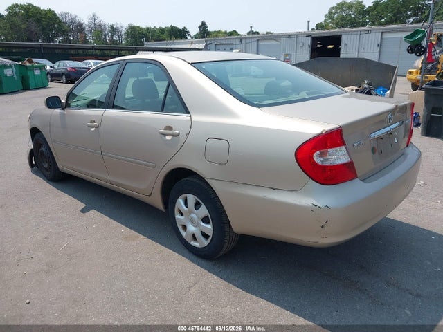45794442 :رقم المزاد ، 4T1BE32K62U528367 vin ، 2002 Toyota Camry Le مزاد بيع
