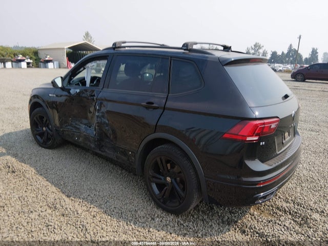 3VVCB7AX7PM058112 Volkswagen Tiguan 2.0t Se R-line Black