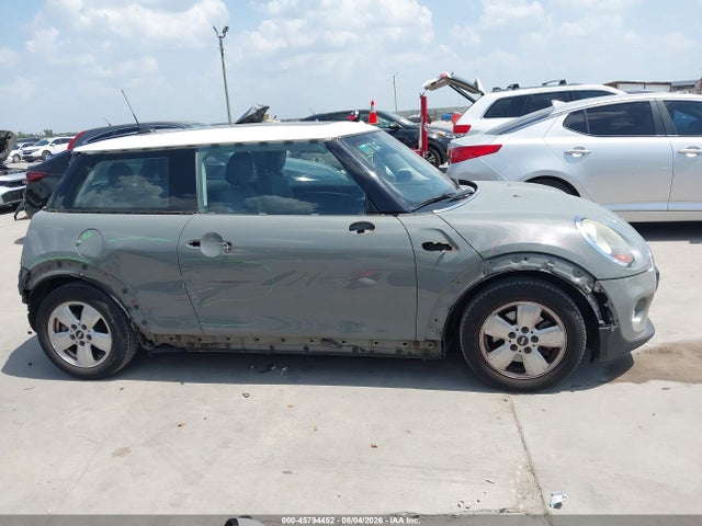 Продаж на аукціоні авто 2015 Mini Hardtop Cooper, vin: WMWXM5C58FT937710, номер лоту: 45794452