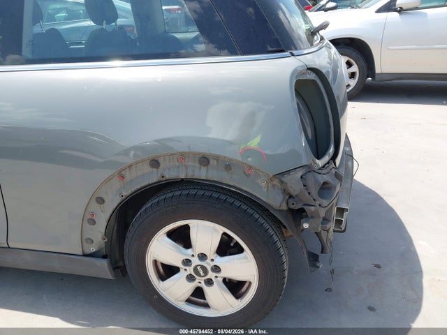 Продаж на аукціоні авто 2015 Mini Hardtop Cooper, vin: WMWXM5C58FT937710, номер лоту: 45794452