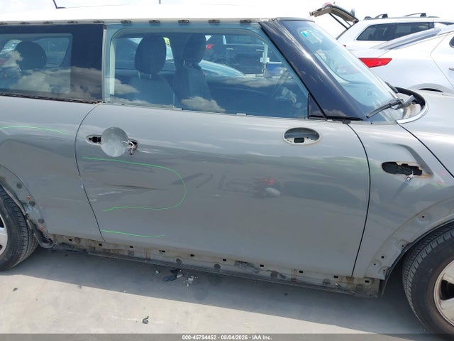 Продаж на аукціоні авто 2015 Mini Hardtop Cooper, vin: WMWXM5C58FT937710, номер лоту: 45794452