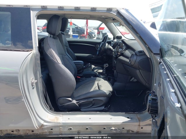 Продаж на аукціоні авто 2015 Mini Hardtop Cooper, vin: WMWXM5C58FT937710, номер лоту: 45794452