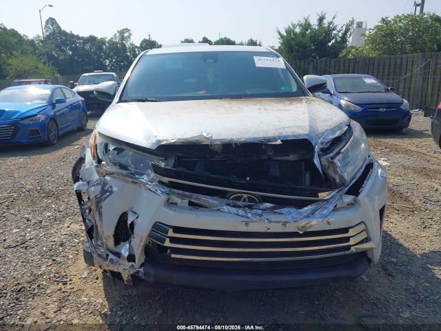 2019 Toyota Highlander Le მანქანა იყიდება აუქციონზე, vin: 5TDZARFH8KS051428, აუქციონის ნომერი: 45794474