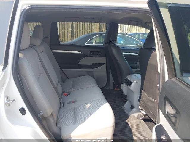 2019 Toyota Highlander Le მანქანა იყიდება აუქციონზე, vin: 5TDZARFH8KS051428, აუქციონის ნომერი: 45794474