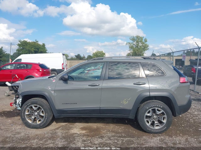 45794475 :رقم المزاد ، 1C4PJMBN0KD455311 vin ، 2019 Jeep Cherokee Trailhawk 4x4 مزاد بيع