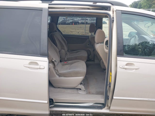 Продаж на аукціоні авто 2004 Toyota Sienna Le, vin: 5TDZA23C34S163802, номер лоту: 45794479
