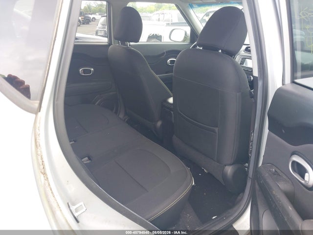 45794540 :رقم المزاد ، KNDJP3A56F7768593 vin ، 2015 Kia Soul + مزاد بيع