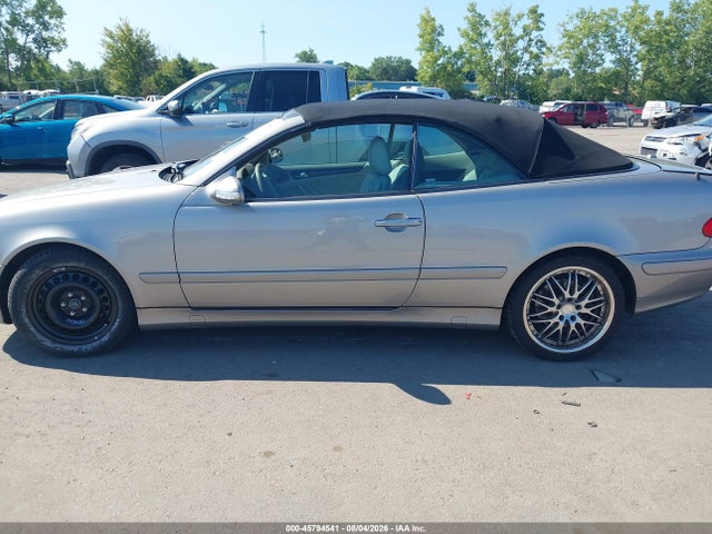 2003 Mercedes-benz Clk 320 მანქანა იყიდება აუქციონზე, vin: WDBLK65G63T142600, აუქციონის ნომერი: 45794541