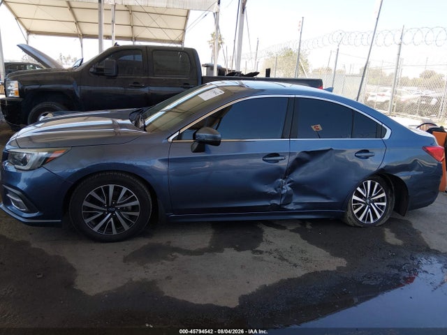 45794542 :رقم المزاد ، 4S3BNAH6XJ3004601 vin ، 2018 Subaru Legacy 2.5i Premium مزاد بيع