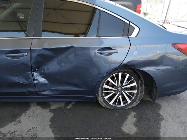 45794542 :رقم المزاد ، 4S3BNAH6XJ3004601 vin ، 2018 Subaru Legacy 2.5i Premium مزاد بيع