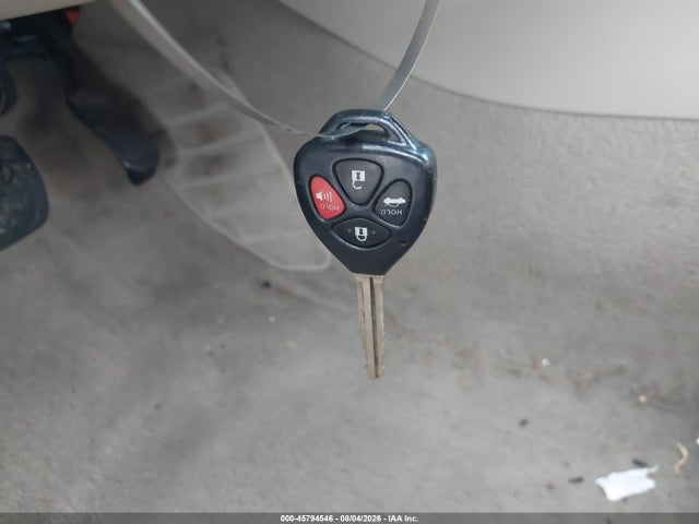 45794546 :رقم المزاد ، 4T1BF3EK0BU697163 vin ، 2011 Toyota Camry Le مزاد بيع