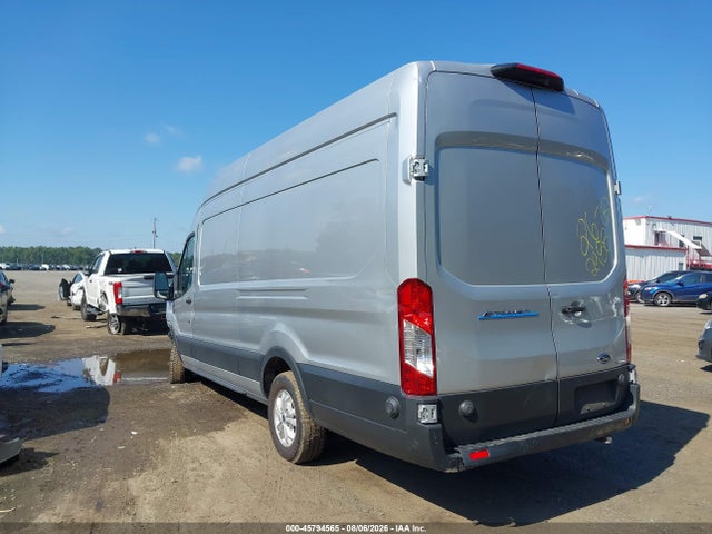 45794565 :رقم المزاد ، 1FTBW3XK2NKA82101 vin ، 2022 Ford E-transit-350 Cargo Van مزاد بيع