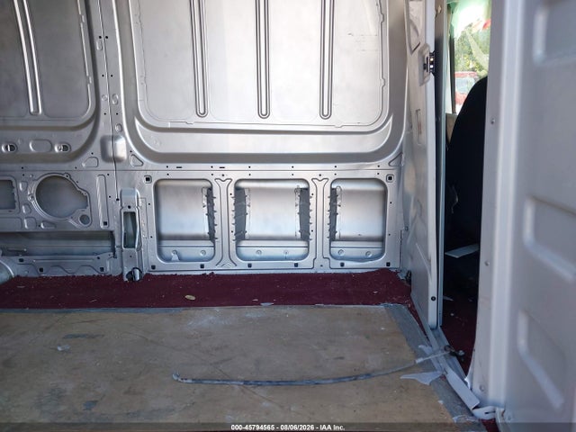 45794565 :رقم المزاد ، 1FTBW3XK2NKA82101 vin ، 2022 Ford E-transit-350 Cargo Van مزاد بيع