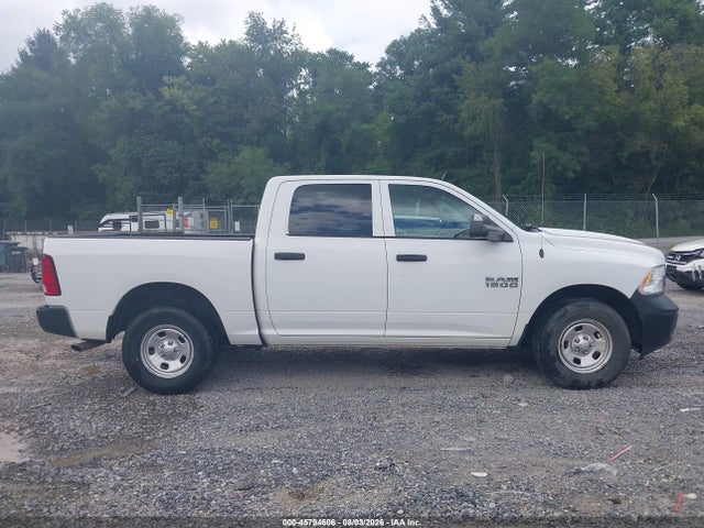 45794606 :رقم المزاد ، 1C6RR7KG1HS599076 vin ، 2017 Ram 1500 Tradesman  4x4 5'7 Box مزاد بيع