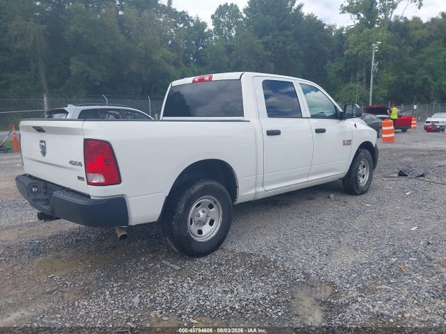 45794606 :رقم المزاد ، 1C6RR7KG1HS599076 vin ، 2017 Ram 1500 Tradesman  4x4 5'7 Box مزاد بيع