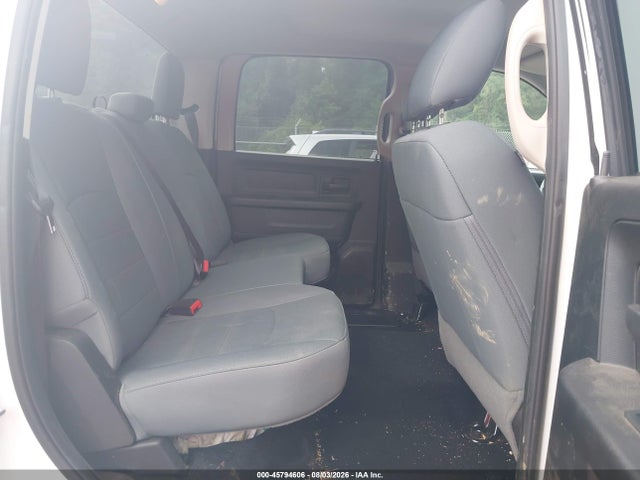 45794606 :رقم المزاد ، 1C6RR7KG1HS599076 vin ، 2017 Ram 1500 Tradesman  4x4 5'7 Box مزاد بيع