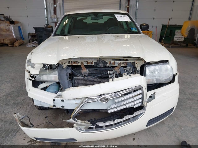 Продажа на аукционе авто 2005 Chrysler 300, vin: 2C3JA43R95H569536, номер лота: 45794610