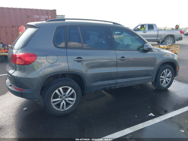 2016 Volkswagen Tiguan S მანქანა იყიდება აუქციონზე, vin: WVGAV7AX1GW617193, აუქციონის ნომერი: 45794626
