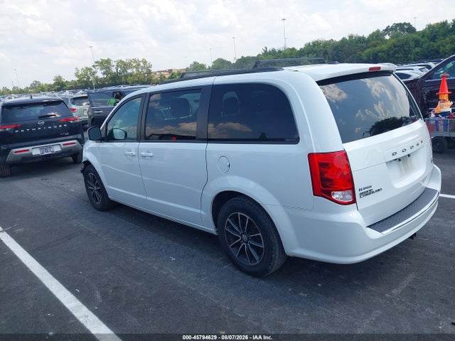 2C4RDGEGXKR622883 Dodge Grand Caravan Gt