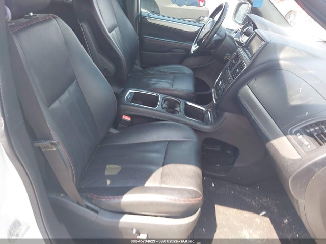2C4RDGEGXKR622883 Dodge Grand Caravan Gt