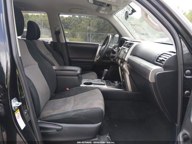 Toyota 4RUNNER SR5 2017 JTEBU5JRXH5424707 Image 5