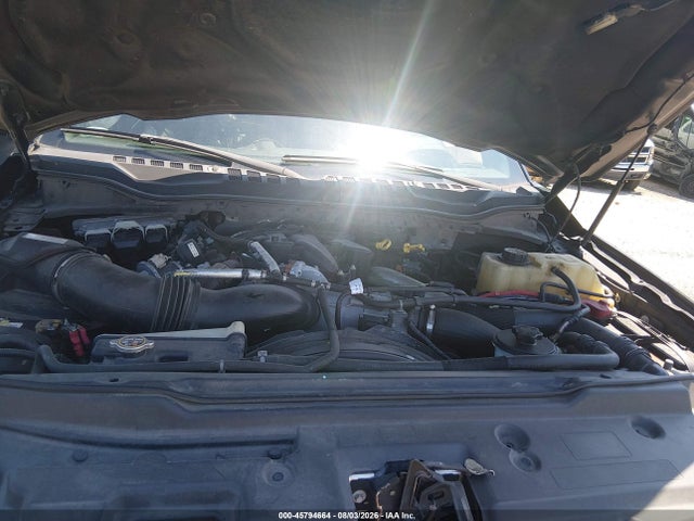 1FT8W4DT3KEE71742 Ford F-450 Platinum