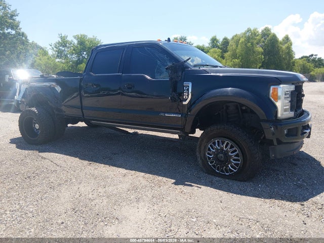 1FT8W4DT3KEE71742 Ford F-450 Platinum