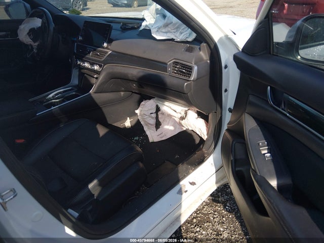 Продажа на аукционе авто 2018 Honda Accord Sport 2.0t, vin: 1HGCV2F32JA038807, номер лота: 45794668