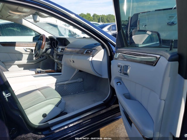 Продажа на аукционе авто 2016 Mercedes-benz E 350, vin: WDDHF5KB4GB250603, номер лота: 45794721