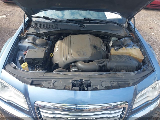 45794762 :رقم المزاد ، 2C3CA6CT5BH580111 vin ، 2011 Chrysler 300c مزاد بيع