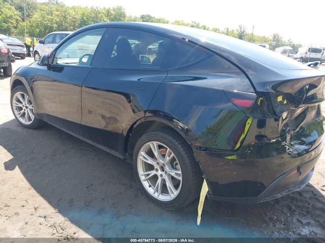 7SAYGAEE9PF788834 Tesla Model Y