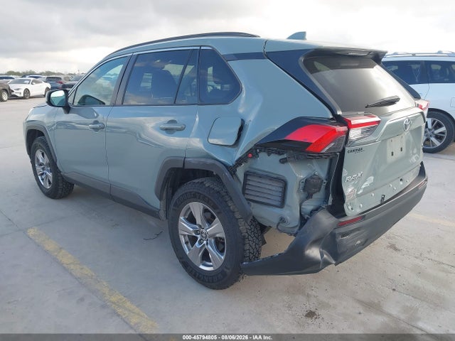 Toyota Rav4 Xle 2023 2T3W1RFV6PW256390 Image 3
