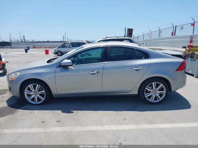 45794814 :رقم المزاد ، YV1902FH7C2038909 vin ، 2012 Volvo S60 T6 مزاد بيع