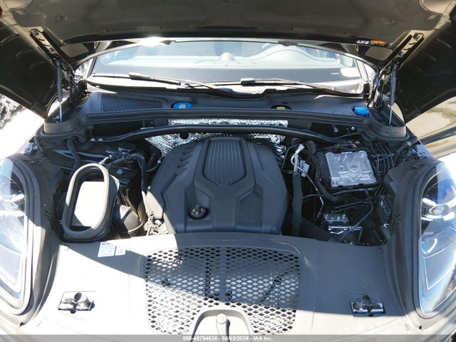 Porsche Macan T 2024 WP1AA2A53RLB16469 Image 10