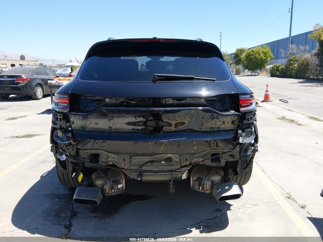 Porsche Macan T 2024 WP1AA2A53RLB16469 Image 17