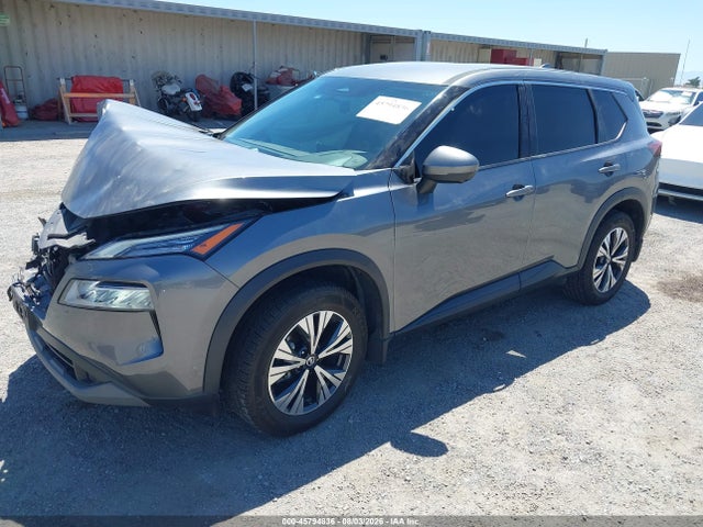 5N1AT3BA7MC831739 Nissan Rogue Sv Fwd