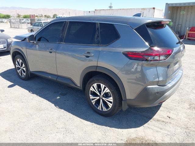 5N1AT3BA7MC831739 Nissan Rogue Sv Fwd