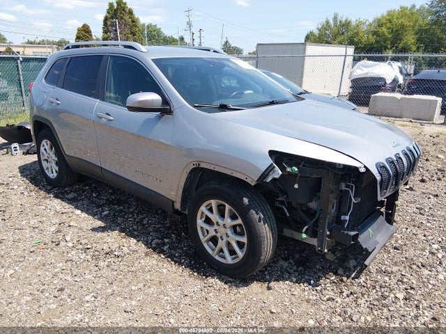 Продаж на аукціоні авто 2016 Jeep Cherokee Latitude, vin: 1C4PJMCB7GW145995, номер лоту: 45794892
