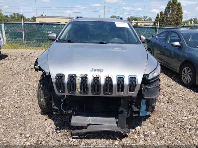 Продаж на аукціоні авто 2016 Jeep Cherokee Latitude, vin: 1C4PJMCB7GW145995, номер лоту: 45794892
