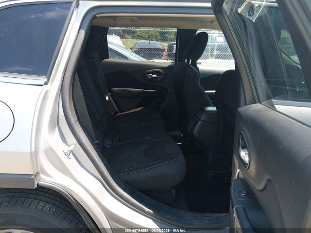 Продаж на аукціоні авто 2016 Jeep Cherokee Latitude, vin: 1C4PJMCB7GW145995, номер лоту: 45794892