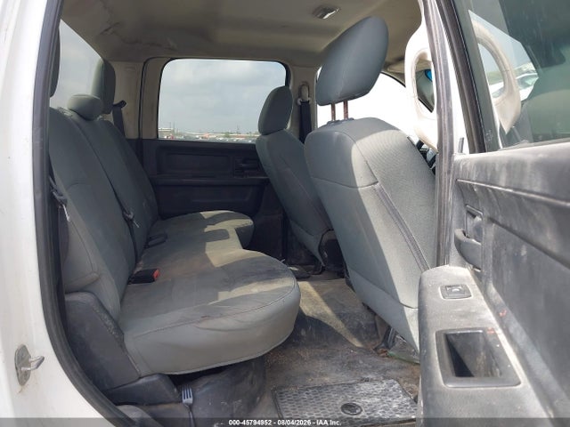 45794952 :رقم المزاد ، 3C6TR4HT6EG257084 vin ، 2014 Ram 2500 Tradesman مزاد بيع