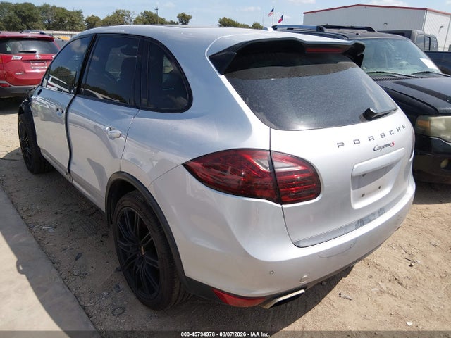 Продажа на аукционе авто 2012 Porsche Cayenne S, vin: WP1AB2A27CLA45819, номер лота: 45794978